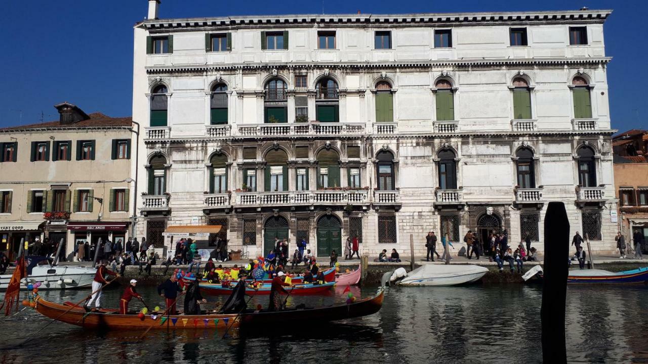 Rousseau'S Apartment Venice Exterior photo